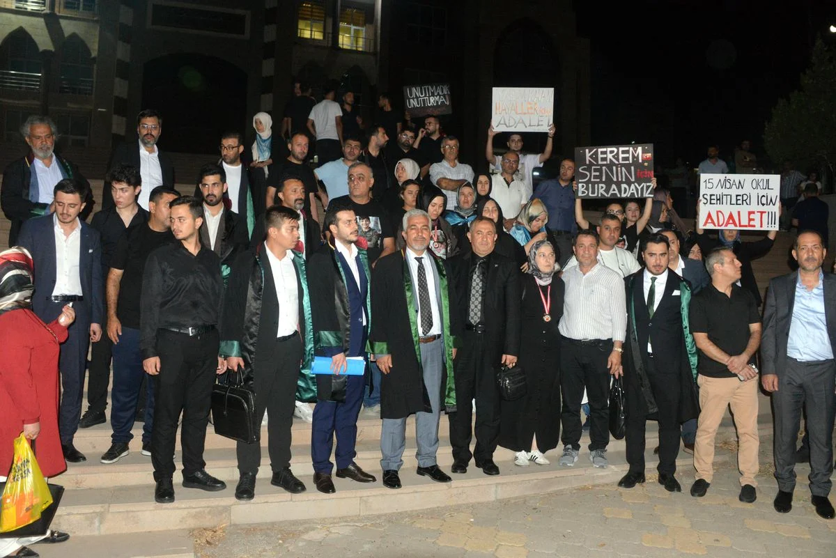 Kahramanmaraş’ta Okul Saldırısında Ailelerin İsyanı Ve Anne Tahliyesi