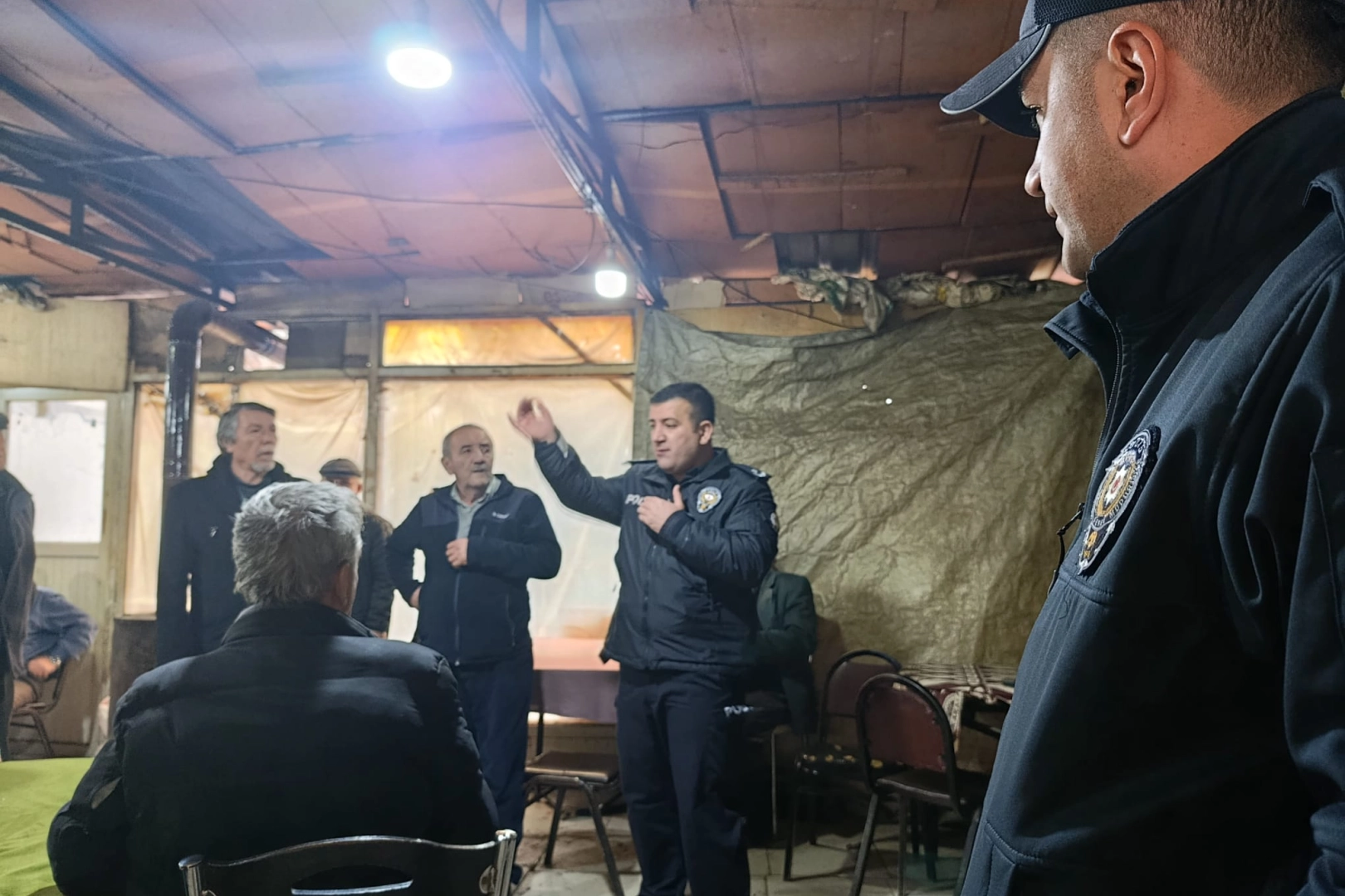 Kahvehanelerde Sigara Denetimi Sıkı Takipte!