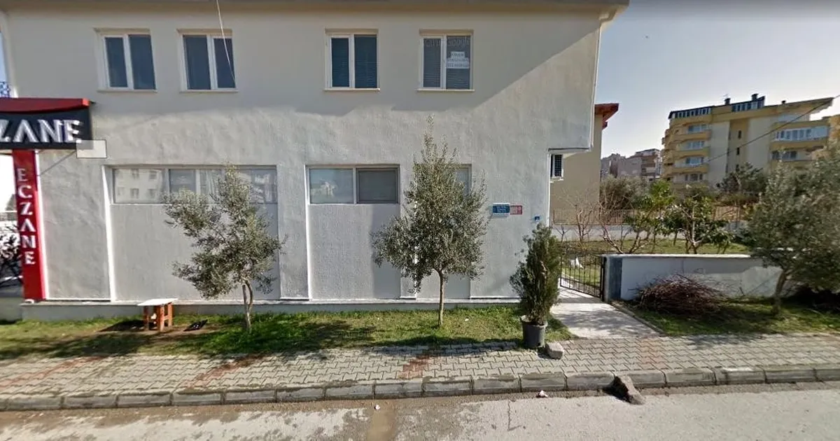 Kaldırımda Zeytin Krizi: Mahalleli Tepkili!