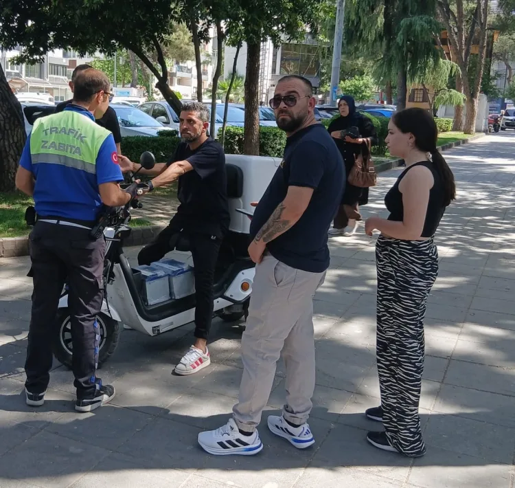 Kaldırımlarda Güvenlik Denetimleri Devam Ediyor
