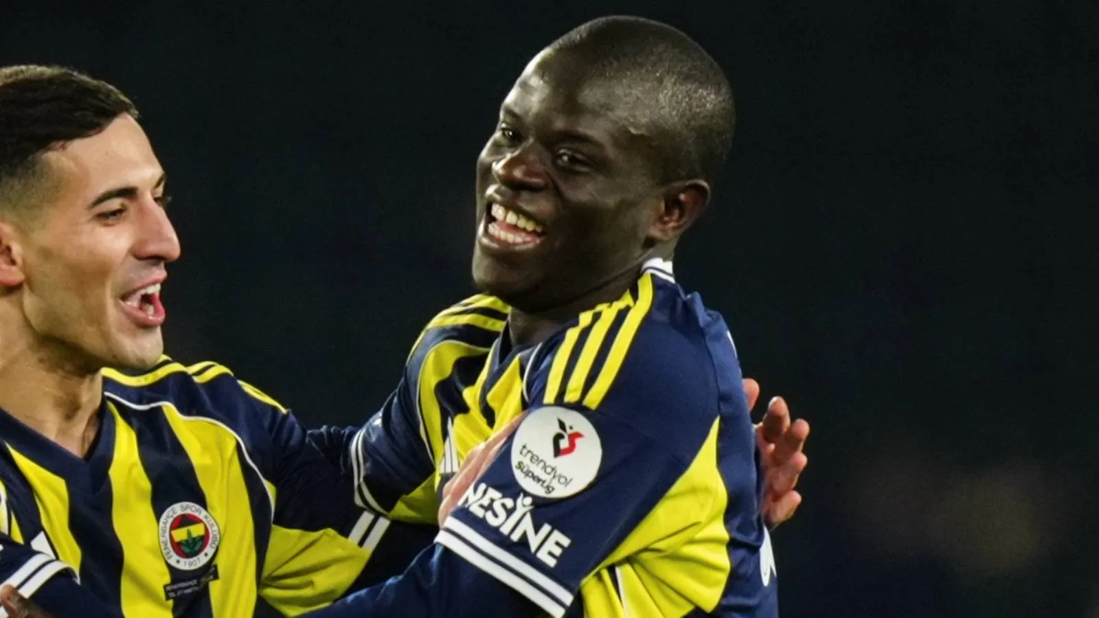 Kante, Fenerbahçe’de Zirveye Yerleşti!