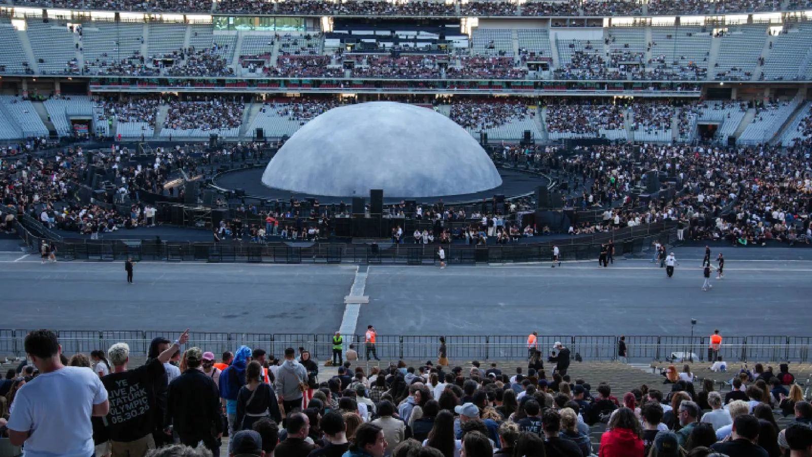 Kanye West Konseri Öncesi İstanbul’da İzdiham!
