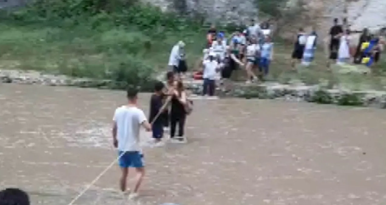 Kanyonda Mahsur Kalan 35 Kişi Kurtarıldı!