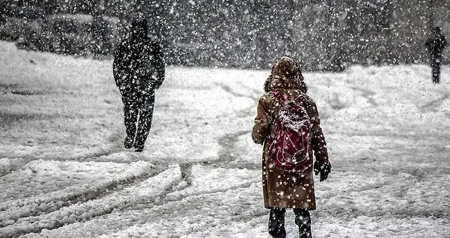 Kar Yağışı Nedeniyle Eğitime Ara Verildi!