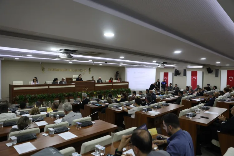 Karabağlar Belediyesi’nde Mali Disiplin Vurgusu