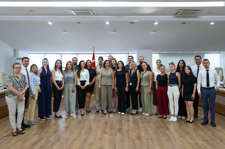 Karabağlar’da İstihdam Ofisi’nden Rekor Başarı!