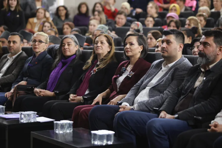 Karabağlar’da Kadın Dayanışması ve Eşitlik Forumu