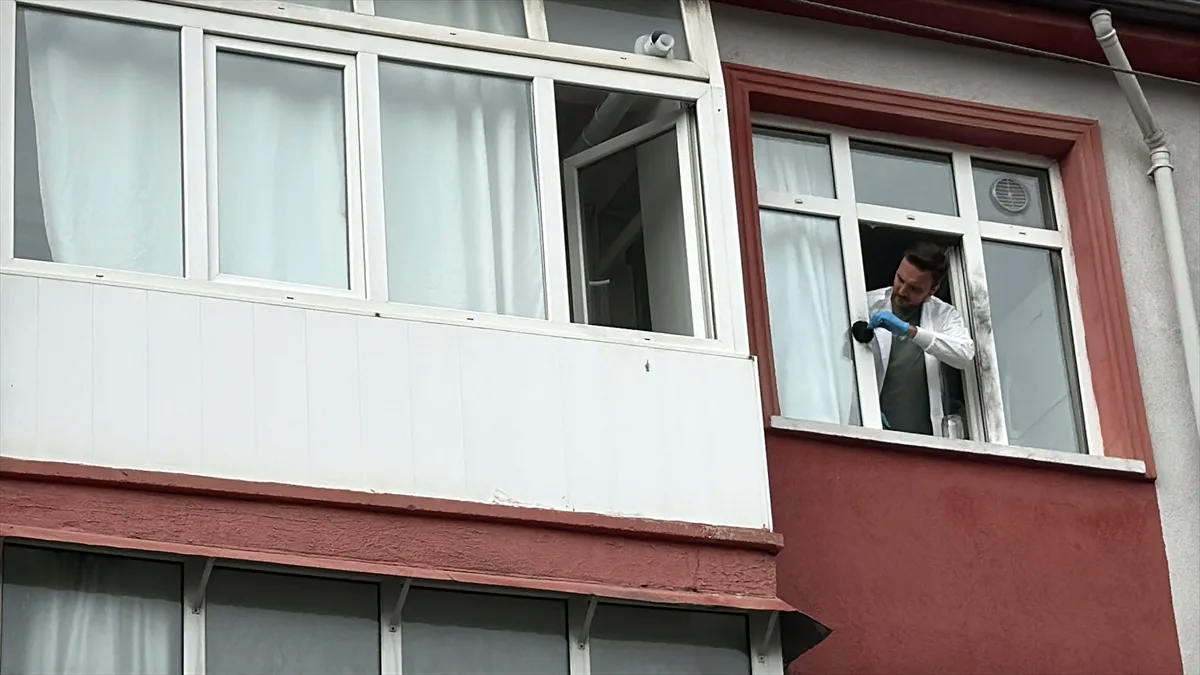 Karabük’te Düşen 17 Yaşındaki Çocuk Ağır Yaralandı