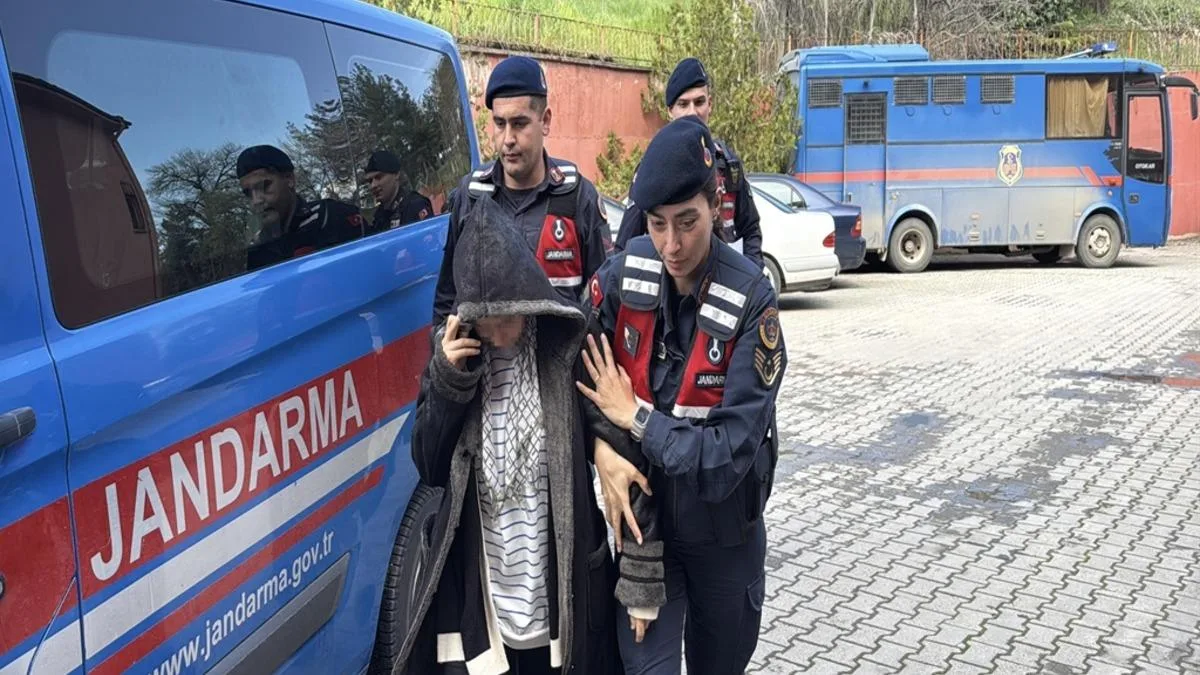 Karabük’te Korkunç Olay: Eşini Vurdu!