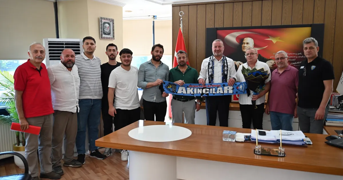 Karacabey Akıncılar’dan Nezaket Ziyareti