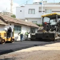 1783601117<em>291</em>Karacabeyin-Yenikaraagac-Mahallesinde-yollar-yenileniyor.jpeg