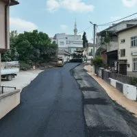 1783601115<em>459</em>Karacabeyin-Yenikaraagac-Mahallesinde-yollar-yenileniyor.jpeg
