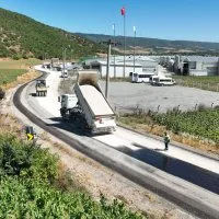 1785416732<em>223</em>Karacabey-ve-Mustafakemalpasada-yollar-yenileniyor.jpeg