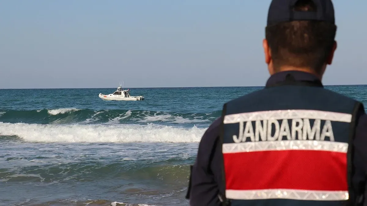 Karadeniz’de Dalga Yüksekliği: Denize Giriş Yasak!