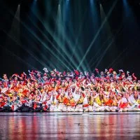 1783629054<em>704</em>Karagoz-Halk-Danslarindan-muhtesem-final.jpeg