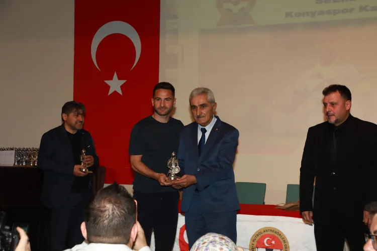 Karatay Belediye Başkanı Kılca’ya Onur Ödülü!