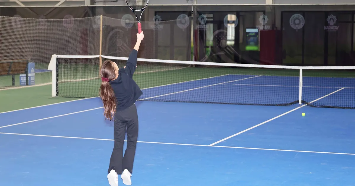 Karatay’da Tenis Turnuvası Heyecanı Devam Ediyor!