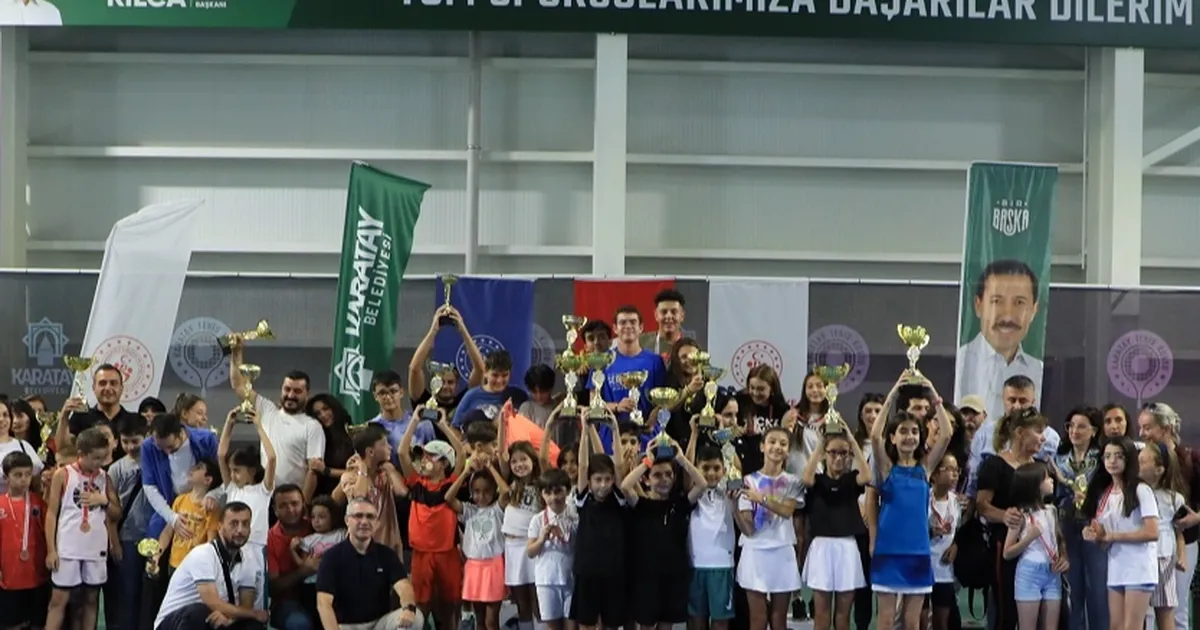 Karatay’da Tenis Turnuvası Renkli Anlarla Bitti!