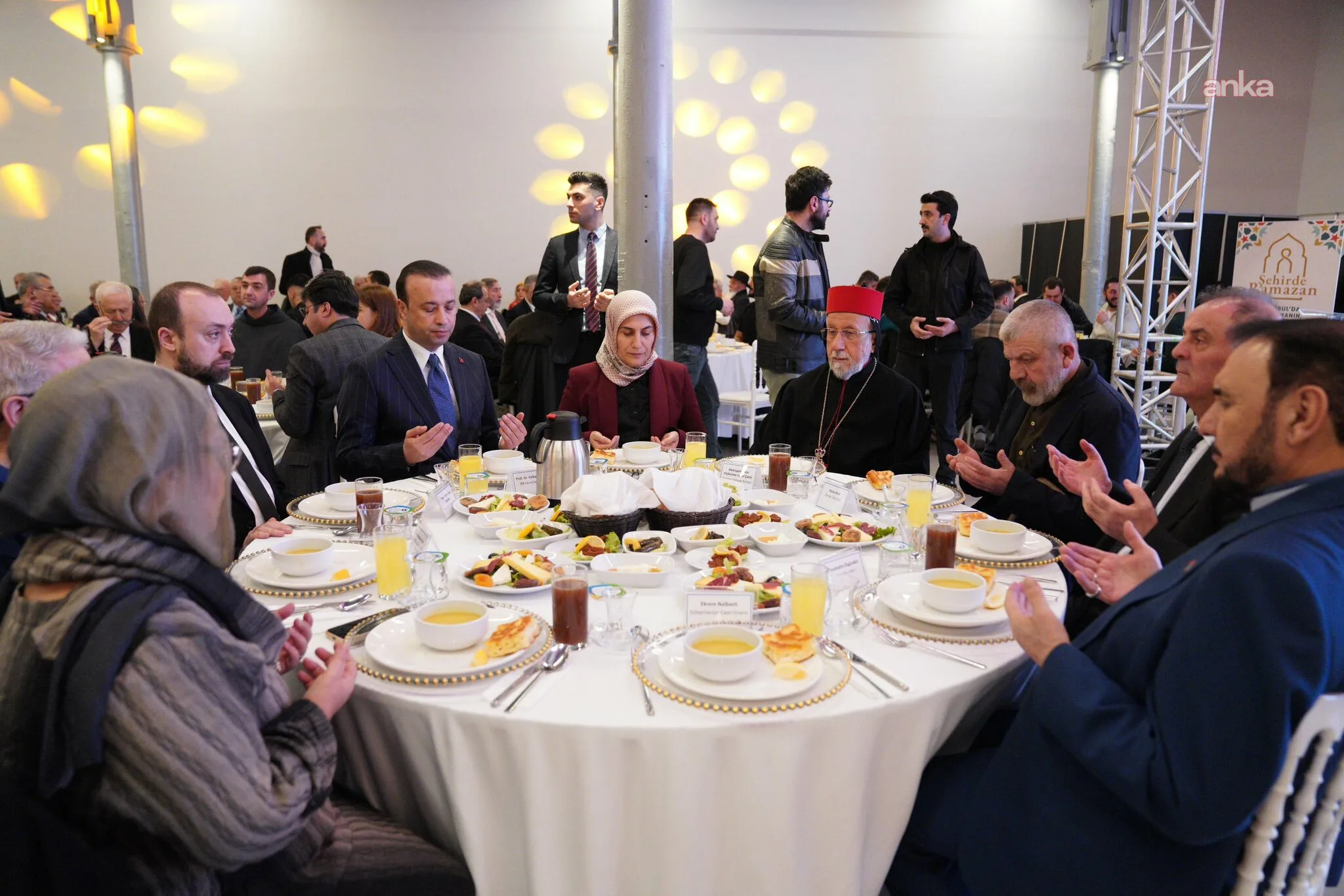 Kardeşlik Sofrası: İstanbul’un Medeniyet Buluşması