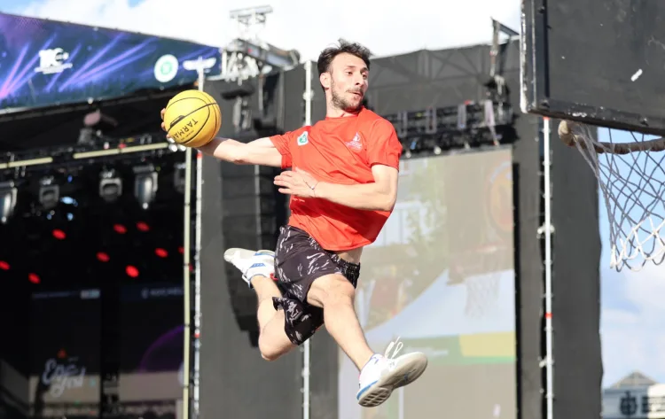 Karizma Show, EnFest’te Basketbol Şöleni Sundı!