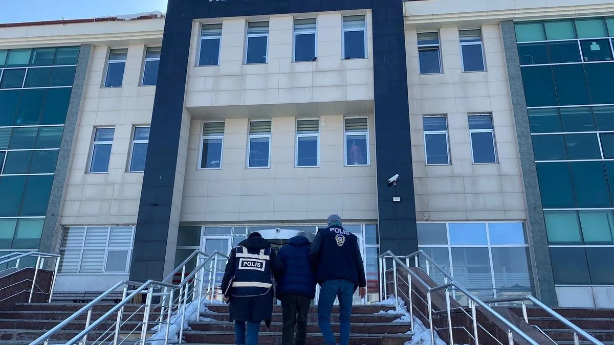 Kars’ta Aranan 3 Şahıs Yakalandı!