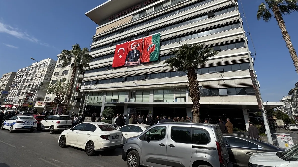 Karşıyaka’da Memurlar da Ayaklandı!