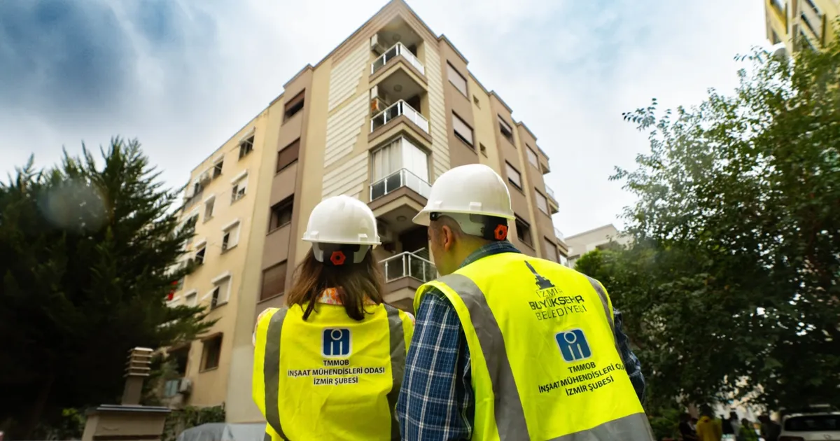 Karşıyaka’da Yapı Stoku İçin Çalışmalar Başladı