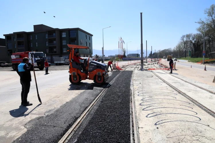 Kartepe Tramvay Hattı’nda Durak Montajı Başladı!