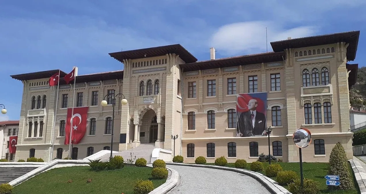 Kastamonu’da Yangın Önlemi: Havai Fişek Yasaklandı!