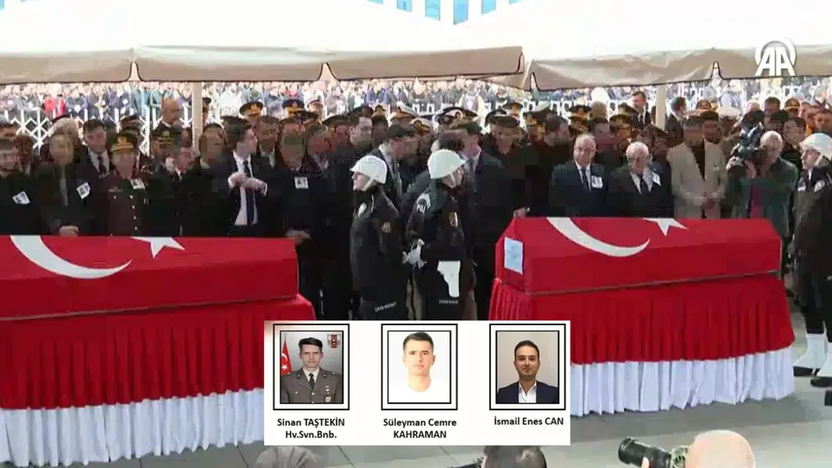 Katar’daki Helikopter Kazasında Kahramanlara Veda