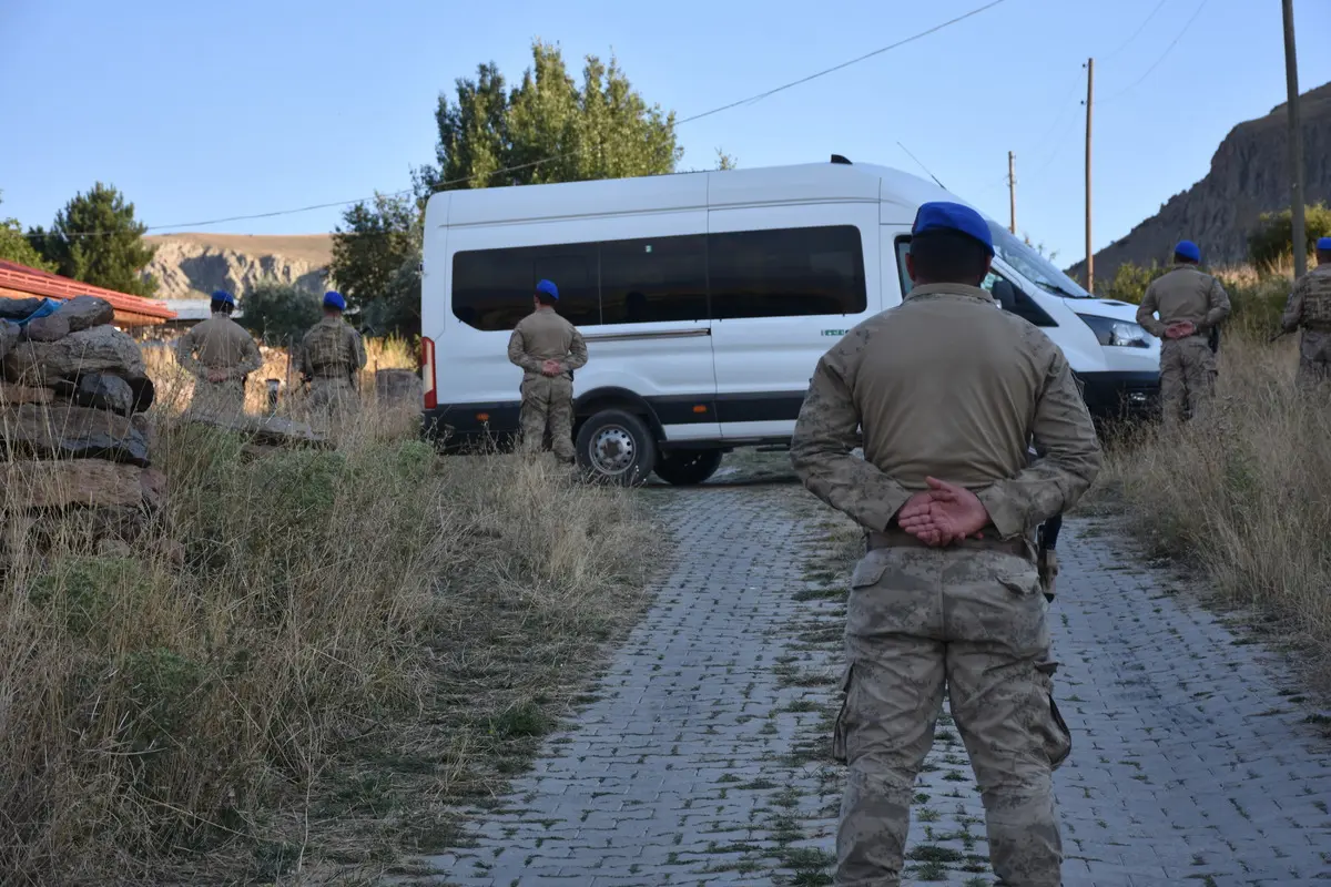 Sivas ta kayıp küçük çocuk ile ilgili vahim iddia! Köyde geniş güvenlik önlemi: