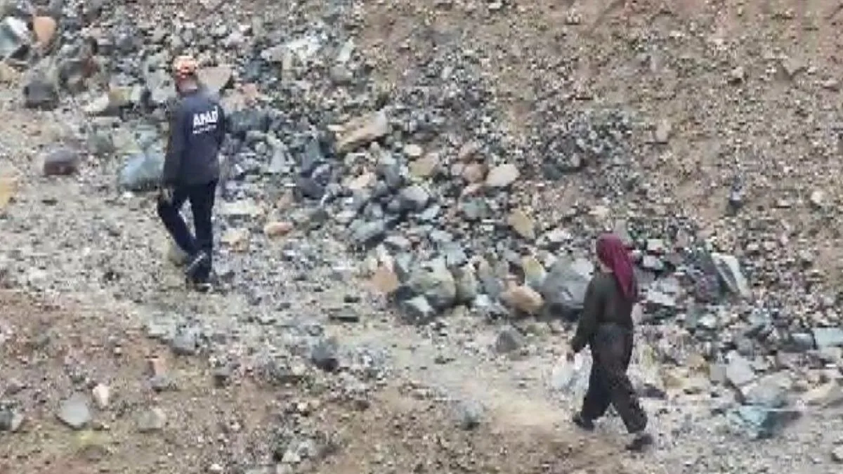 Kayıp Kadın Dağda Ekiplerce Bulundu!