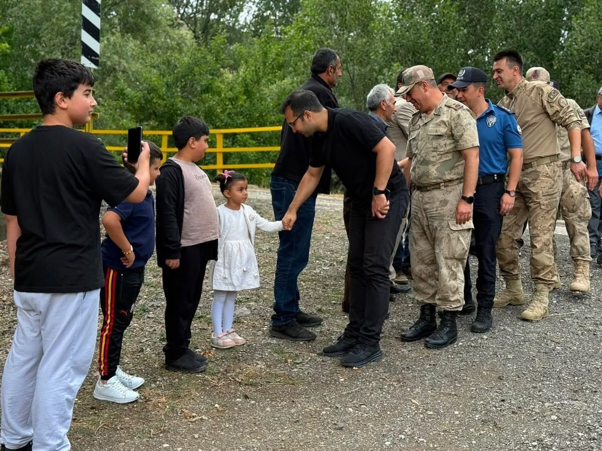 Kaymakam Taşkıran, köyleri ziyaret ederek vatandaşlarla buluştu