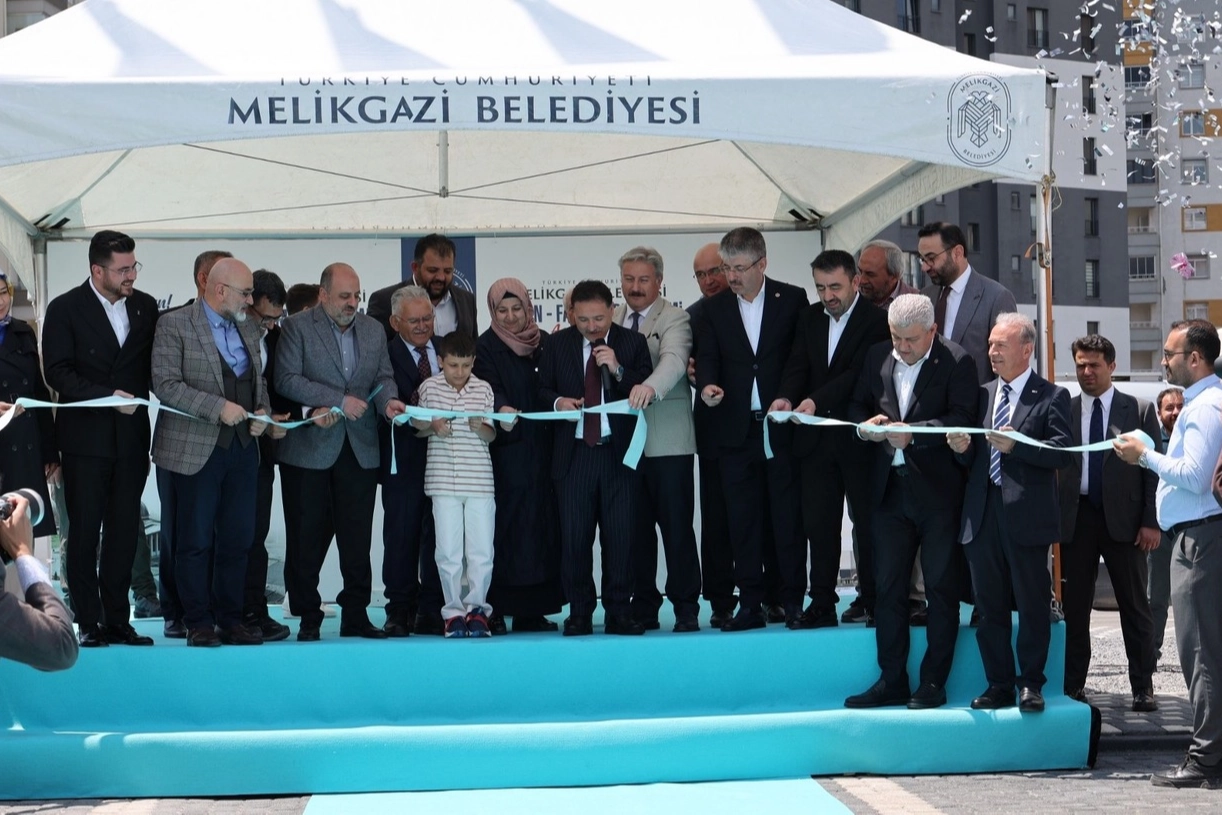 Kayseri’de Hayırsever İşbirliğiyle Yeni Camii Açıldı