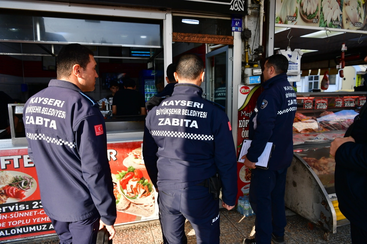 Kayseri’de Zabıta’dan Kanatlı Eti Denetimi!