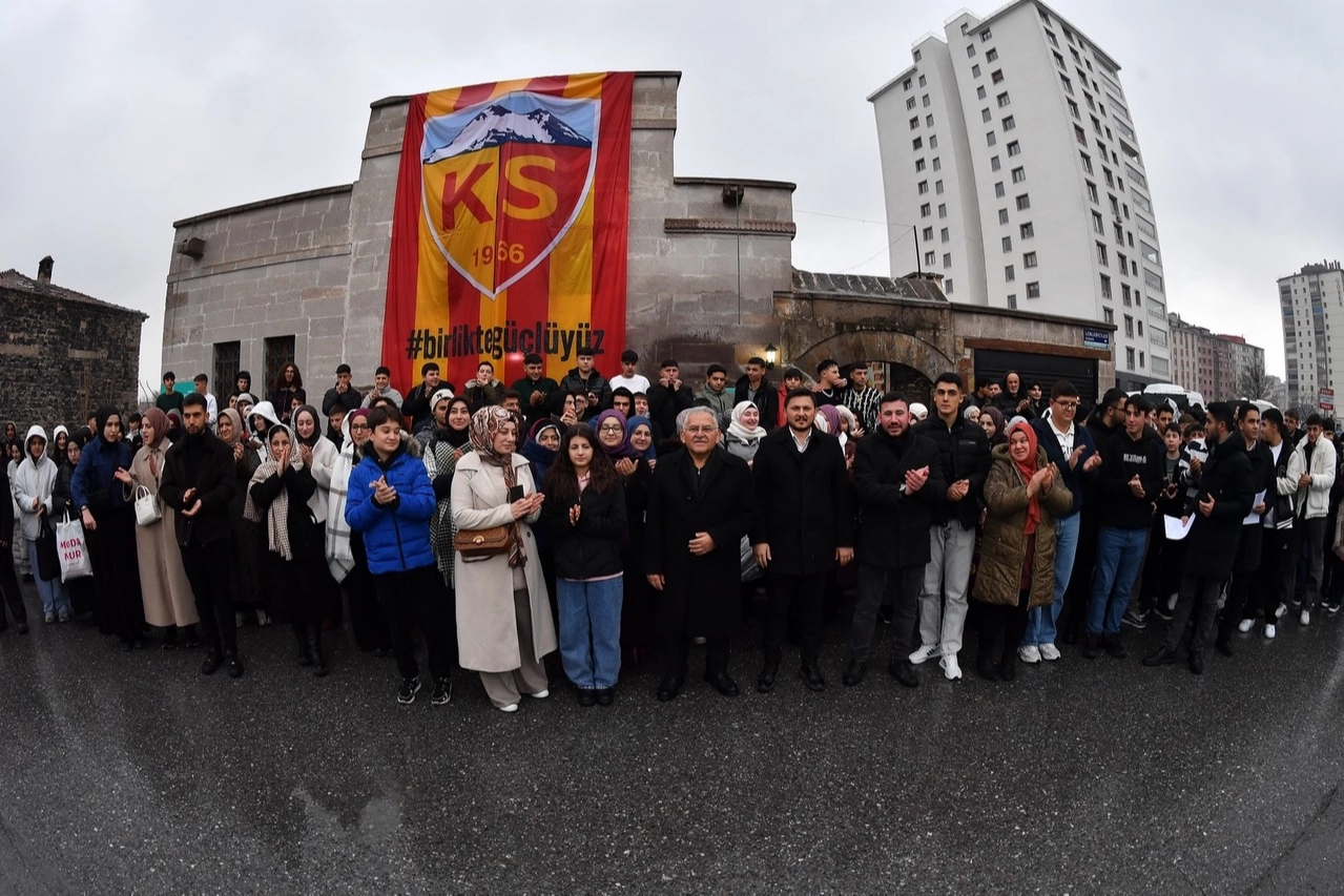 Kayseri’den Filistin’e Dualı Uğurlama