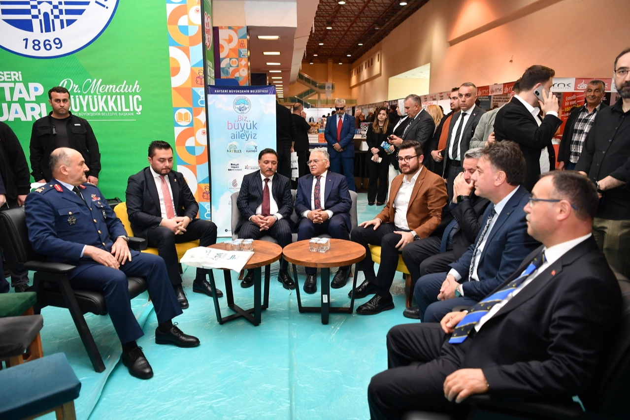 Kayseri Kitap Fuarı Kapılarını Coşkuyla Açtı!
