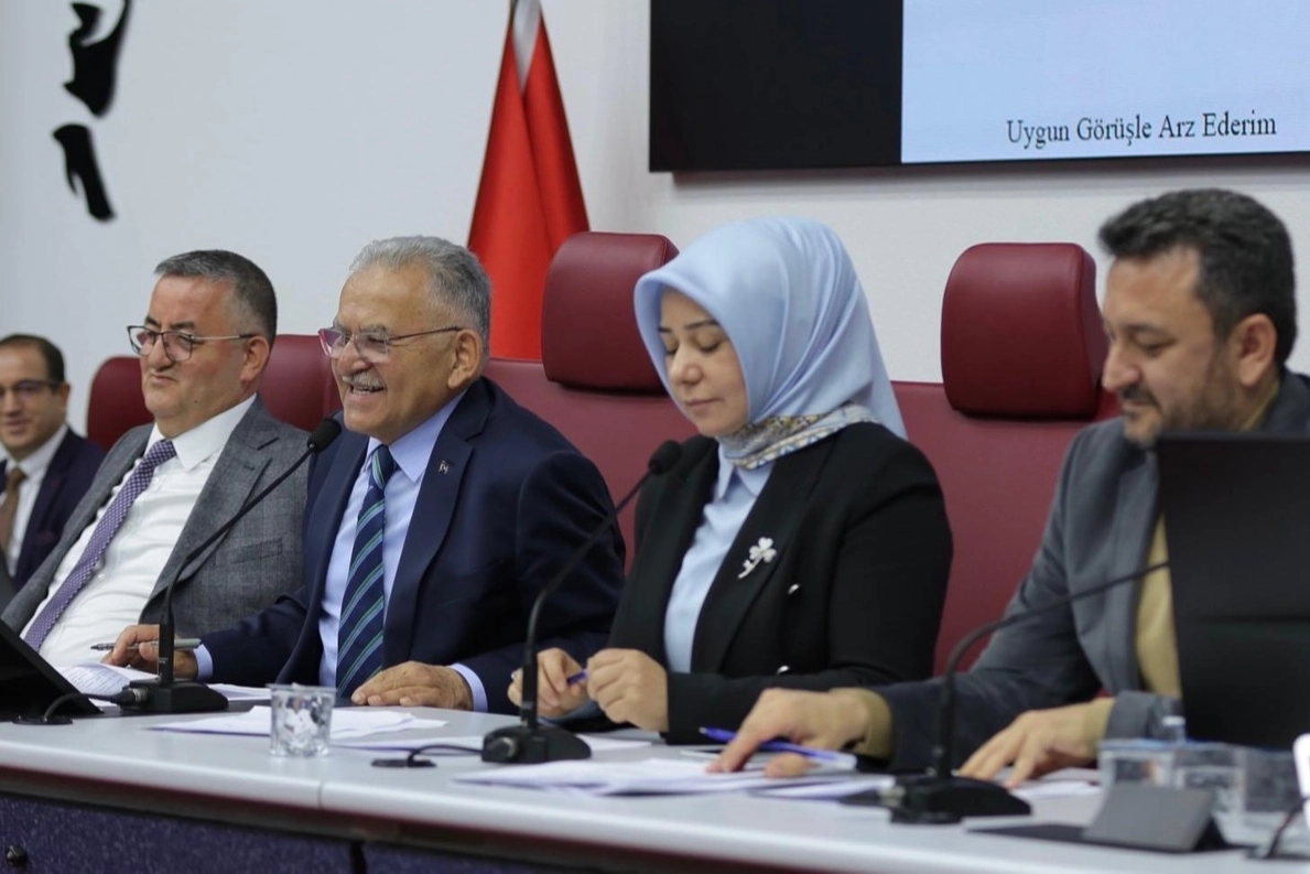 Kayseri Meclisi’nde Elitaş’a Vefa Örneği