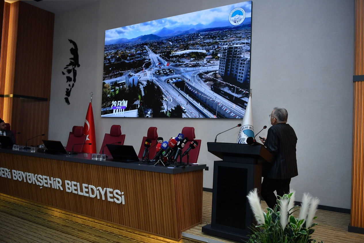 Kayseri’ye 5 Yeni Katlı Kavşak, 2.4 Milyar TL Yatırım!