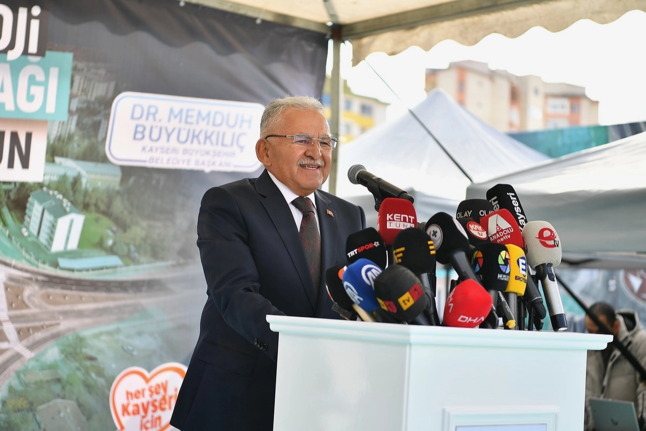 Kayseri’ye Çifte Bayram: Yeni Kavşak Açıldı!
