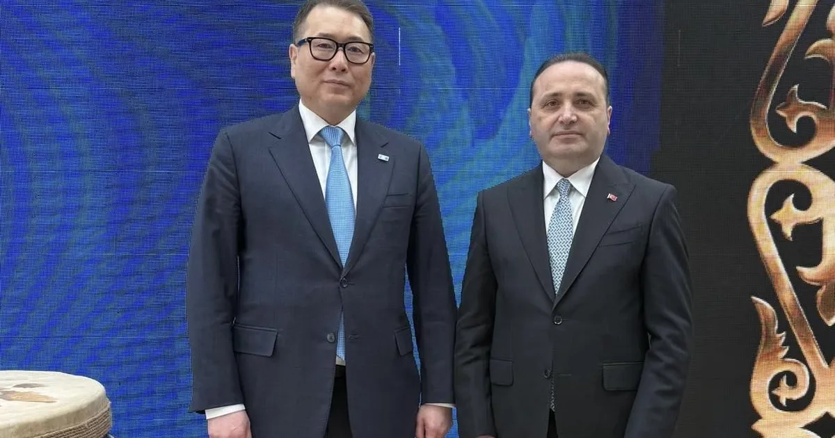 Kazakistan’da Türk-Kazak Ticaret Zirvesi