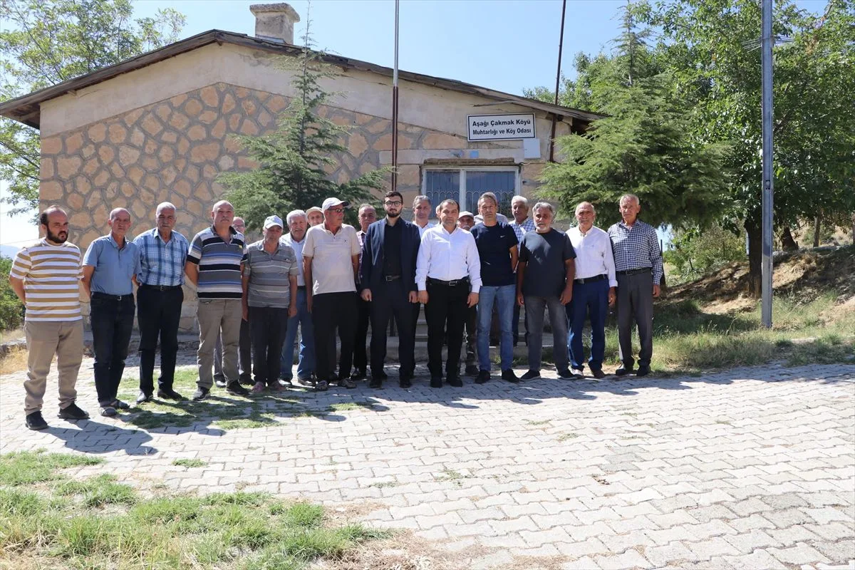 Keban Kaymakamı Aşağıçakmak Köyü’nde Vatandaşların Sorunlarını Dinledi