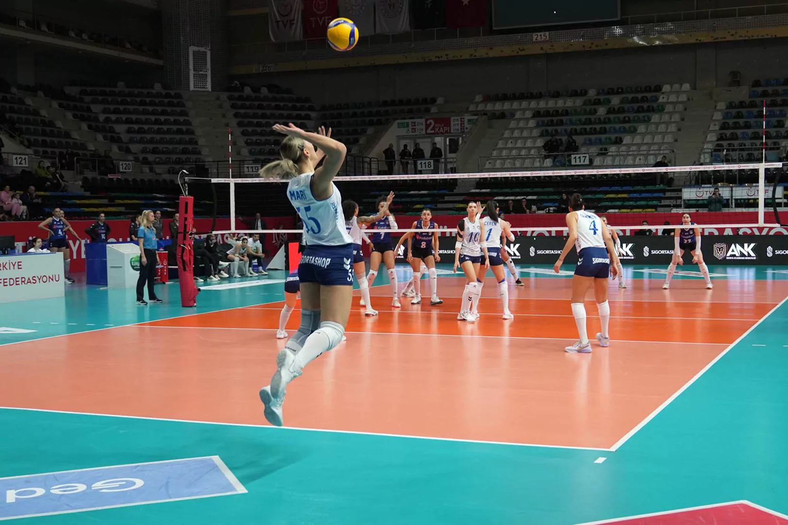 Keçiören Belediyesi Voleybol Takımı