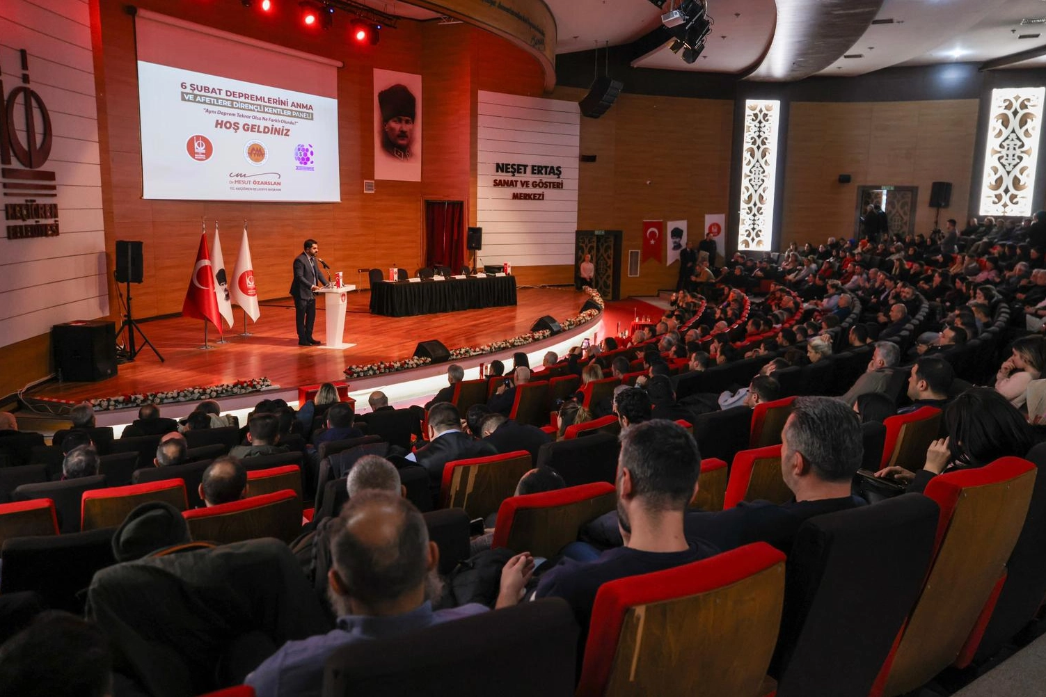 Keçiören’de Deprem Bilinci İçin Panel Düzenlendi