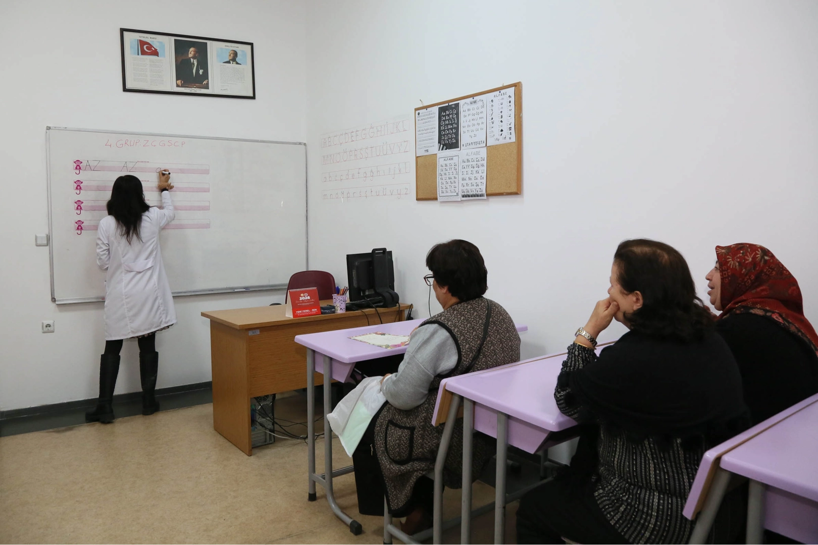 Keçiören’de Her Yaştan Vatandaşa Okuma Yazma Desteği