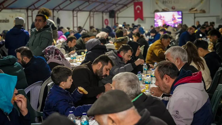 Keçiören’de Ramazan: 15 İftar Sofrası Kuruluyor!
