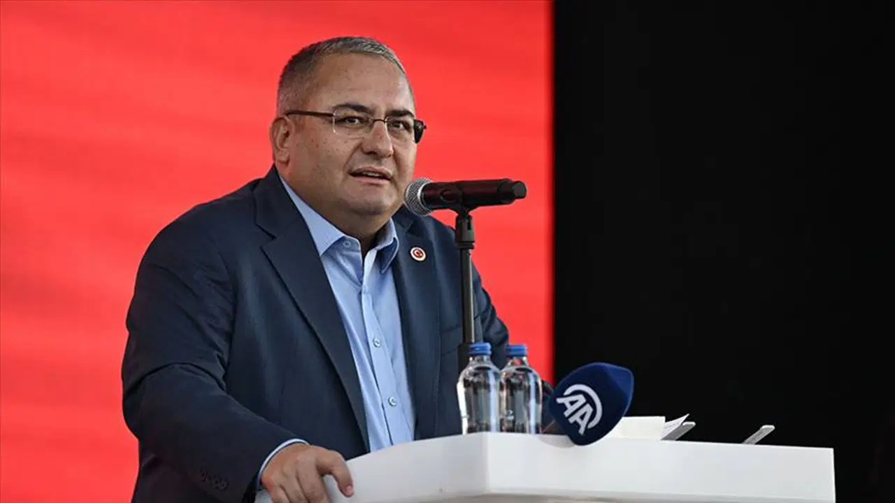 Keçiören Meclisi’nde Gergin Anlar ve İstifalar