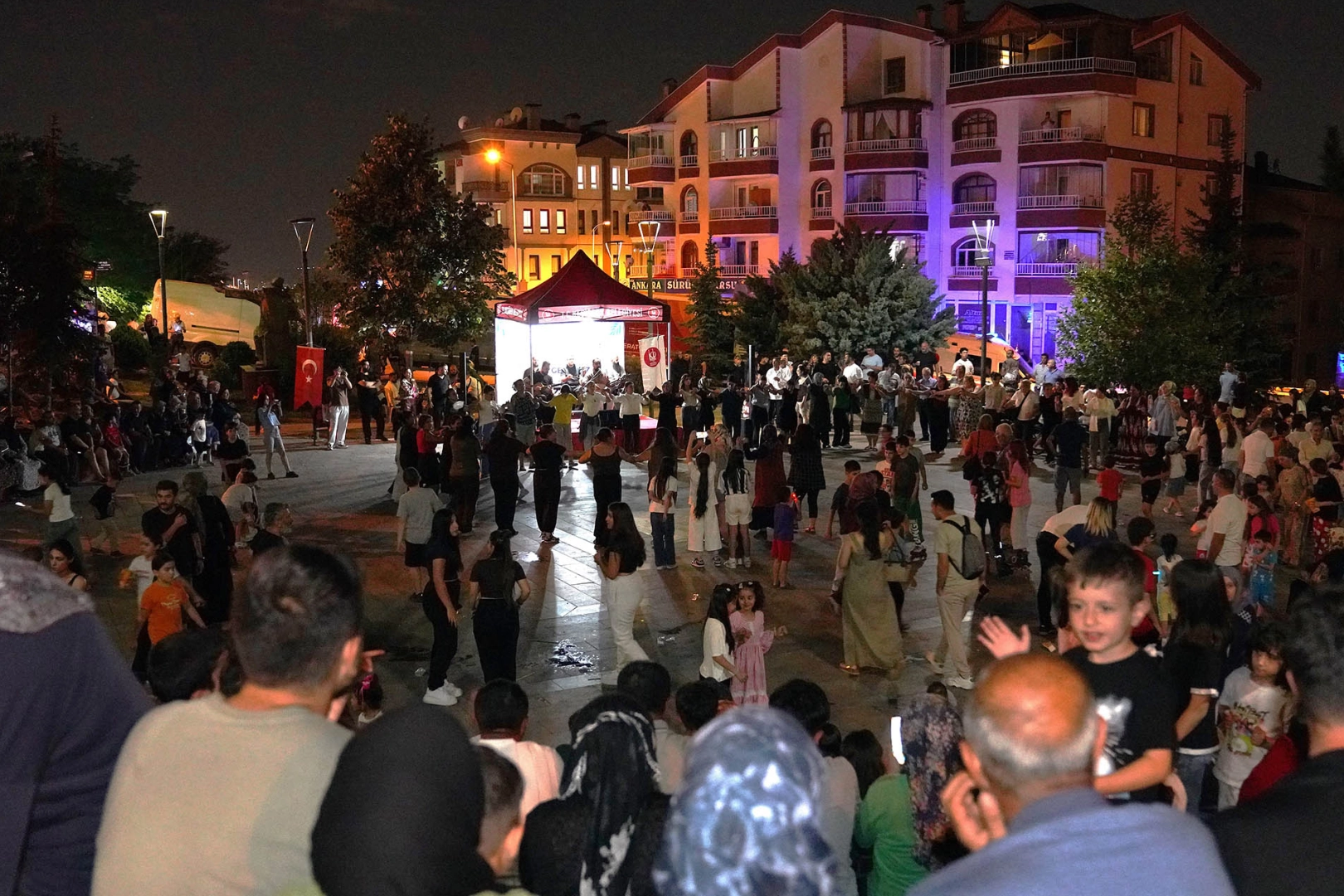 Keçiören Park Konserleri’nde Coşku Doruğa Ulaştı!