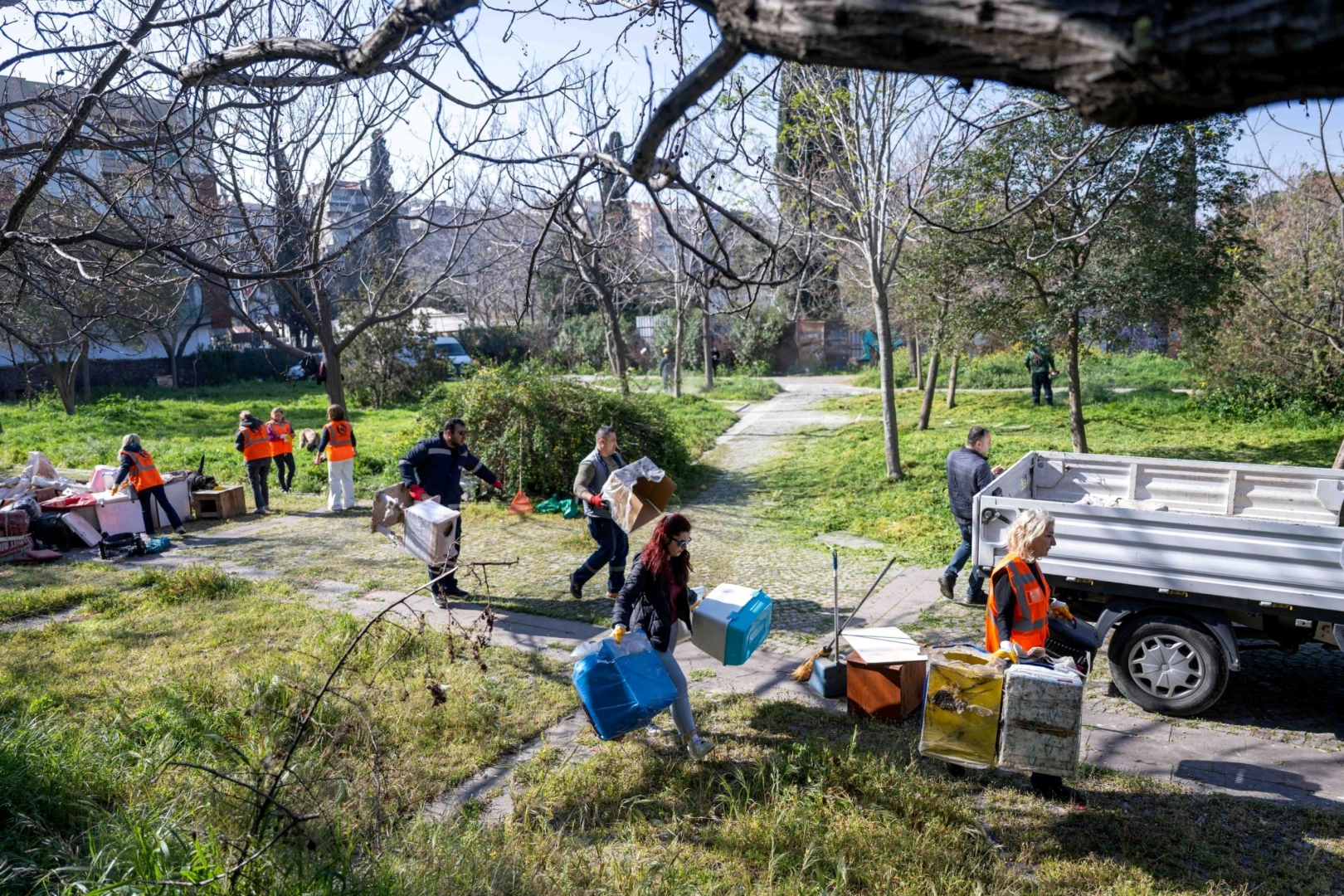 Kedili Park Yeniden Güvenli ve Temiz Hale Geldi