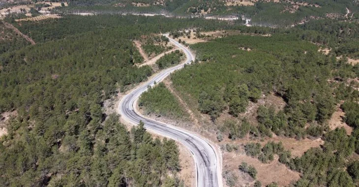 Keles’te yollar yenileniyor